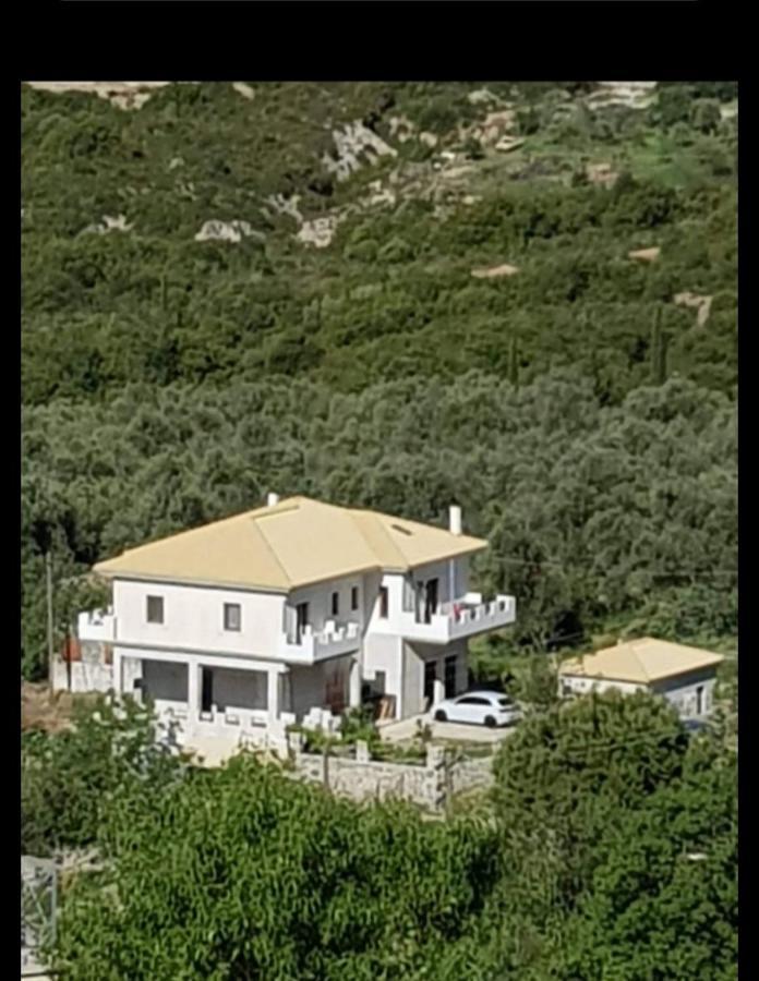 Byron House Lägenhet Parga Exteriör bild